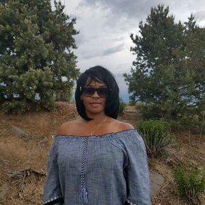 Meet your Posher, Joiful